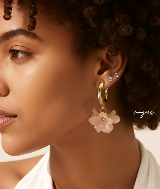 FLORAL HOOPS