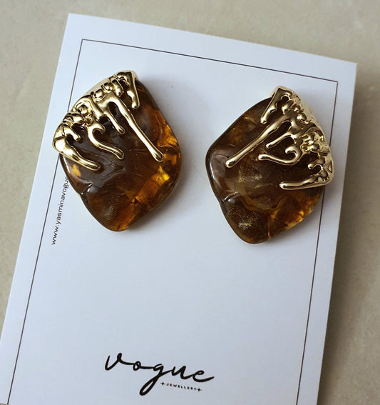 MOLTEN GOLD