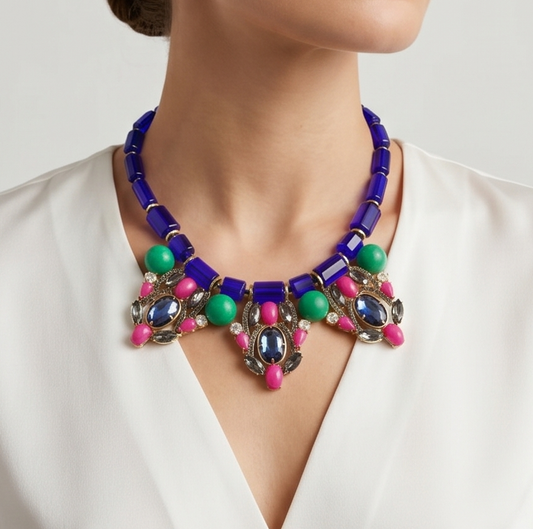 GODDESS COLLAR