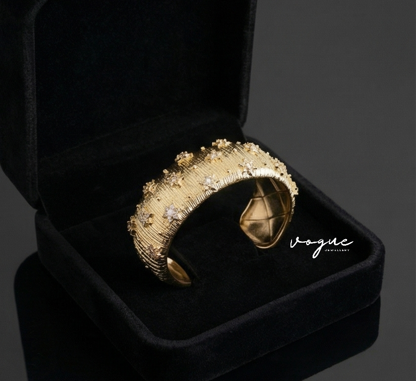 ROYALE GRACE