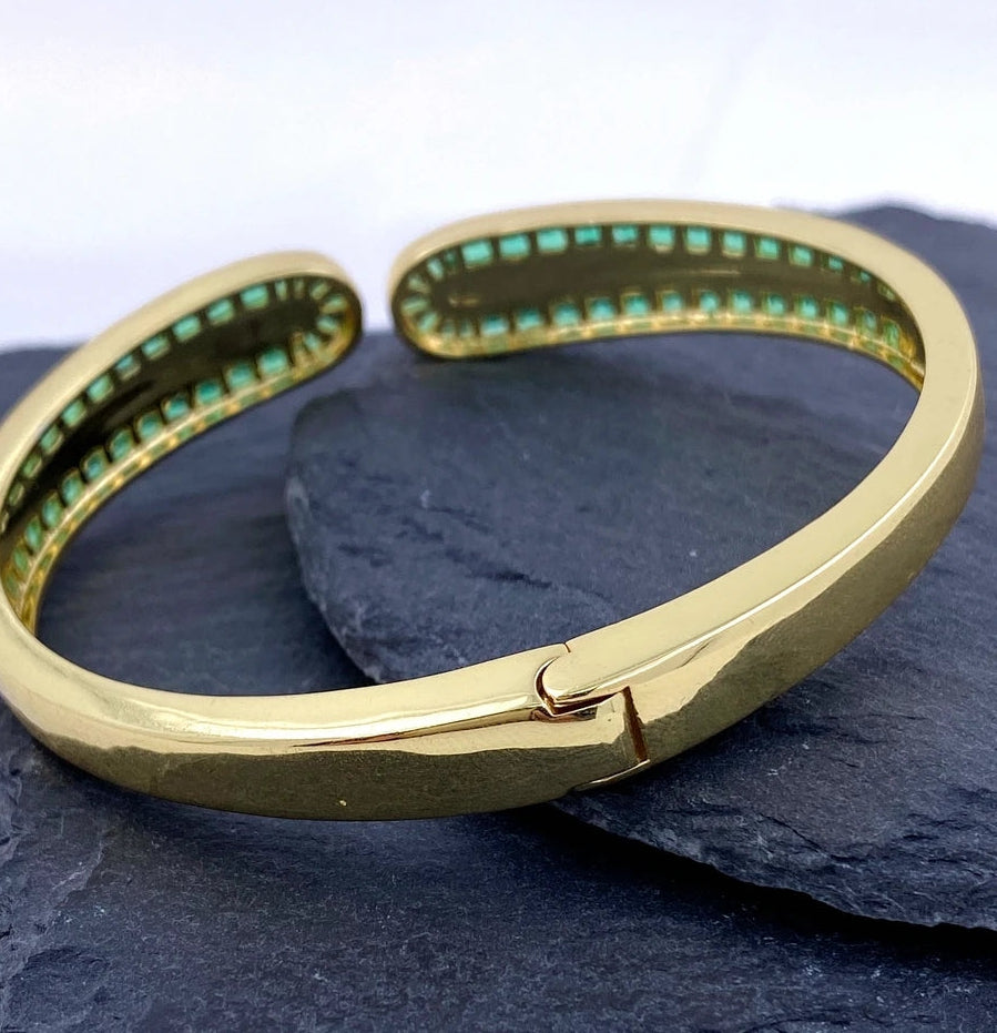EMERALD LUXE